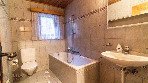 Vannituba majutusasutuses Haus Jägerheim, Herbriggen