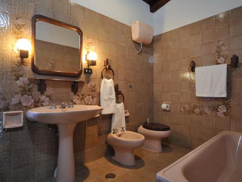 Koupelna v ubytování Villa Golfo Aranci