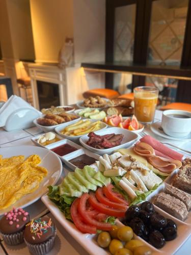 Mad på hotellet eller i nærheden