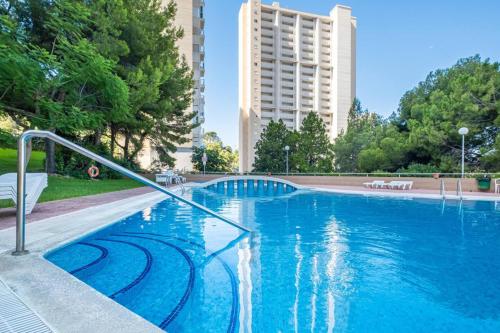 Levante Sky Views - Modern 9th Floor near Beach