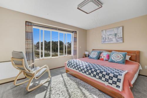 Postel nebo postele na pokoji v ubytování Lake Marie Lodge