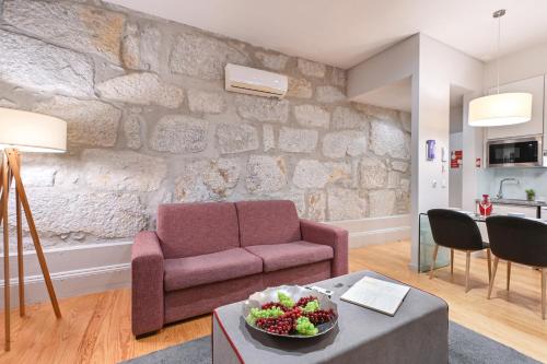 ON Apartments - Free Parking & Pet Friendly