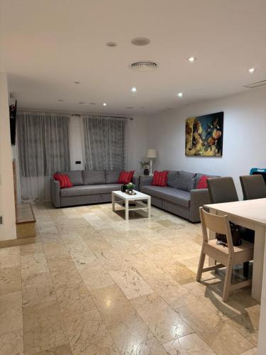 Apartamento dentro de Puerto Banus photo 11