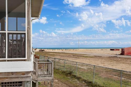 una casa de playa con vista al mar en CAC-21B - Tuna, en Buxton