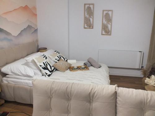 Ένα ή περισσότερα κρεβάτια σε δωμάτιο στο Studio Pieniny Szczawnica