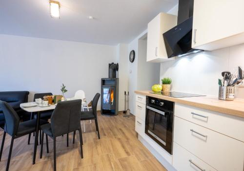 Η κουζίνα ή μικρή κουζίνα στο Dachsbau