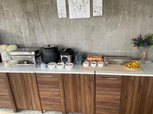 Køkken eller tekøkken på AJA Tumpaksewu Homestay