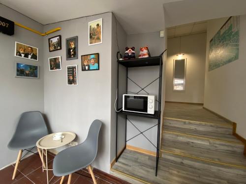 Η κουζίνα ή μικρή κουζίνα στο Hamster 007 Secret Hotel