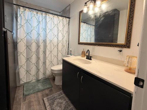 Ένα μπάνιο στο Golden Acres in Calming Caldwell