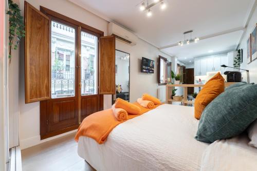 Chic Madrid Studio - Art and Soul in the Prado