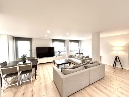 Plaza Mayor - Más que apartamentos