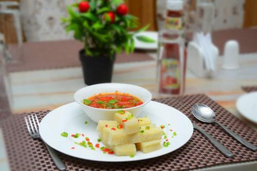 Φαγητό σε αυτό το ξενοδοχείο ή κάπου εκεί κοντά