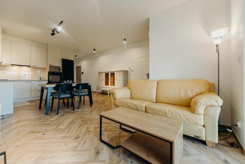 Posezení v ubytování Apartamenty Tajęcina Lotnisko