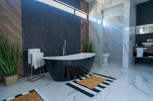 Fotografie z fotogalerie ubytování Casa Alvana - Sauna & Private Pool v destinaci Ensenada