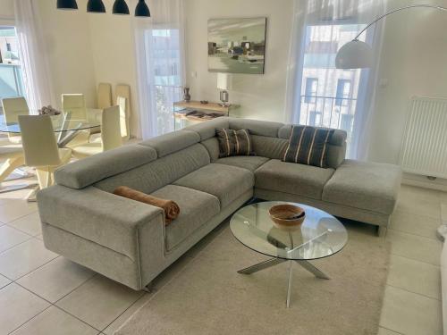 Spacieux Duplex, parking privé , proche Bordeaux