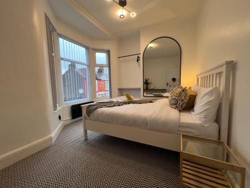 Liverpool Willow House - 4 Bed Close to Anfield Stadium photo 6