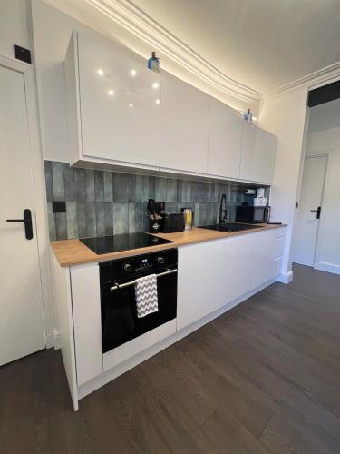 Liverpool Willow House - 4 Bed Close to Anfield Stadium photo 31