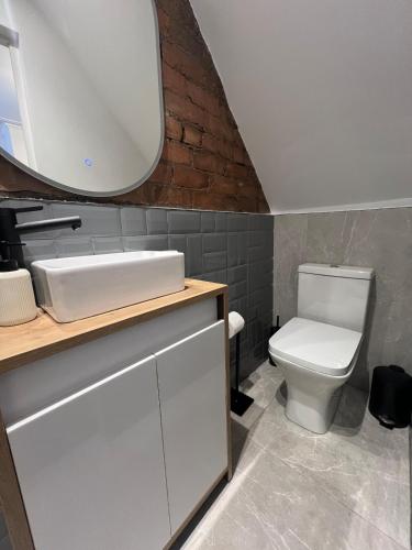 Liverpool Willow House - 4 Bed Close to Anfield Stadium photo 44