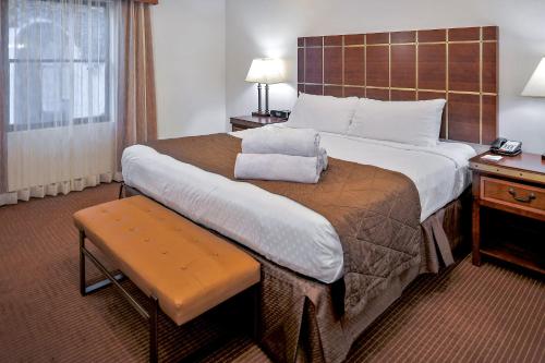 Postel nebo postele na pokoji v ubytování Hilton Vacation Club Los Abrigados Resort & Spa Sedona