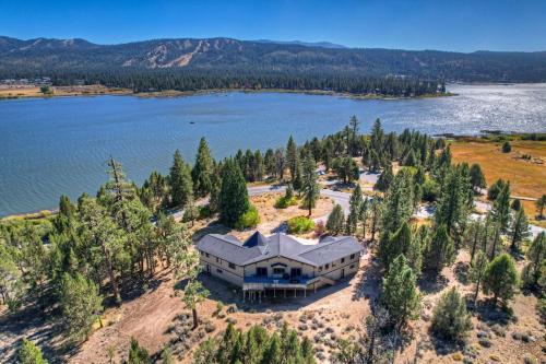 Příroda nedaleko prázdninového domu