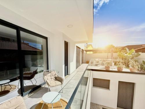 Sunny Luxury Apartment Canico