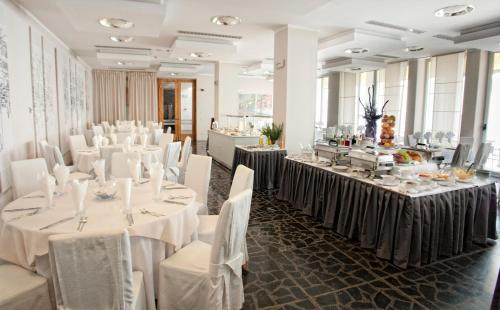 Gallery image of Hotel Jadran in Rijeka