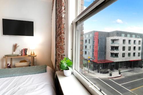 Postel nebo postele na pokoji v ubytování The Arts