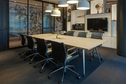 Majoituspaikan citizenM Washington Capitol keittiö tai keittotila