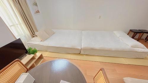 Ueno Tokyo Central Stay Sleeps 4 3 Min to Okachimachi Station Near Ameyoko 10 Min to Ueno Station