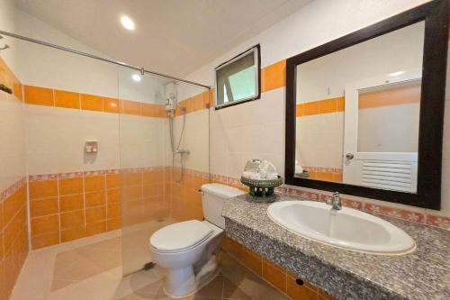 Koupelna v ubytování Poonyamantra Resort Chiang Rai