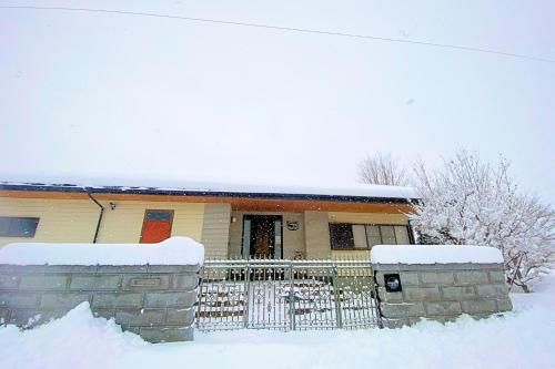 一棟貸し別荘 mitt house inn v zimě