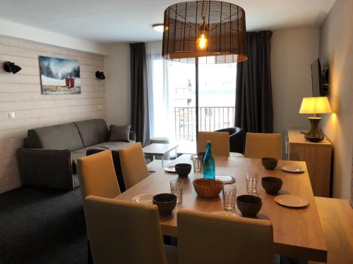 Gourette: Appartement 8 pers, piscine, anim. admis - FR-1-860-18