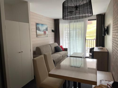 Χώρος καθιστικού στο Studio à Gourette, 4 pers, avec balcon et piscine - FR-1-860-50