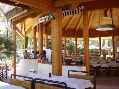 Restaurace v ubytování Houses and Apt. in Lido di Spina 21292