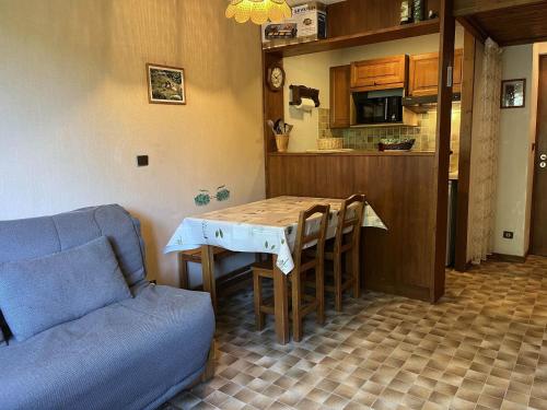 Appartement 2 pièces avec accès piscine, près des pistes, 4 personnes max - FR-1-464-257
