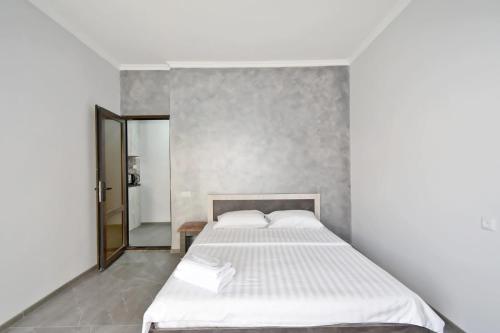 Fotografie z fotogalerie ubytování Runway rooms v destinaci Zvartnots International Airport