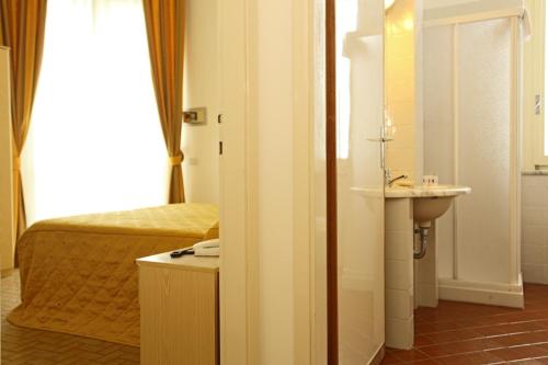 皮耶特拉桑塔的住宿－阿瑞安娜酒店，相簿中的一張相片