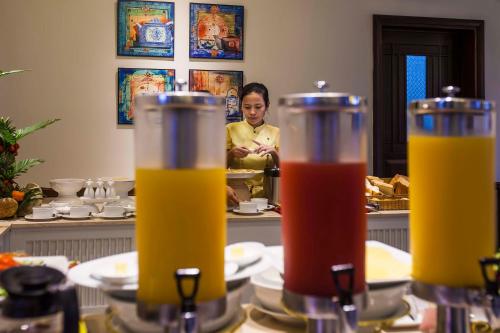 Jídlo v hotelu nebo okolí