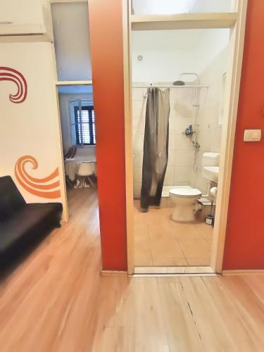 Apartment Sole Macula
