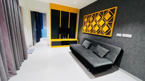 Cozy 1BHK High-Rise near ECR Balcony View Fully AC Family Friendly