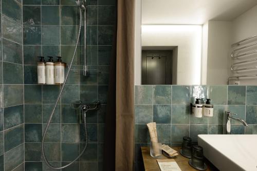 Ένα μπάνιο στο Pievos