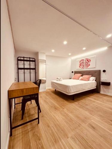 LOFT Accommodative B photo 20