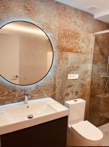 LOFT Accommodative B photo 23