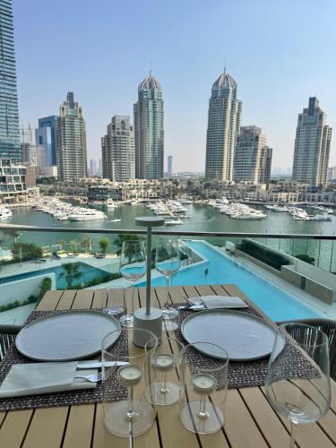 Luxury 1Bed at LIV Marina Stunning Marina Views