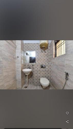 Ένα μπάνιο στο Hotel me-casa inn