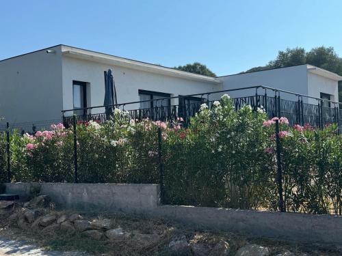 magnifique villa au calme avec superbe piscine
