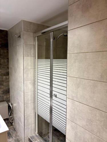 Ένα μπάνιο στο Domus Philippou Tsimiski II, center of Thessaloniki