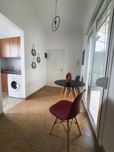 Acropolis Penthouse - 100Mbps Internet Connection