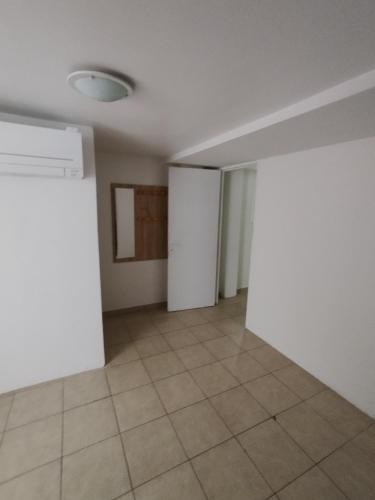 Appartement T4 rez jardin Avec grand space vert