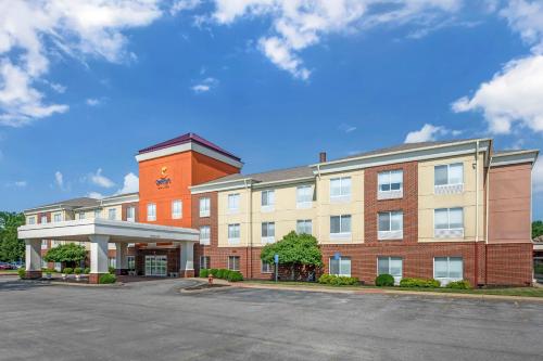 a rendering of a hotel with a parking lot at Comfort Suites French Lick in French Lick